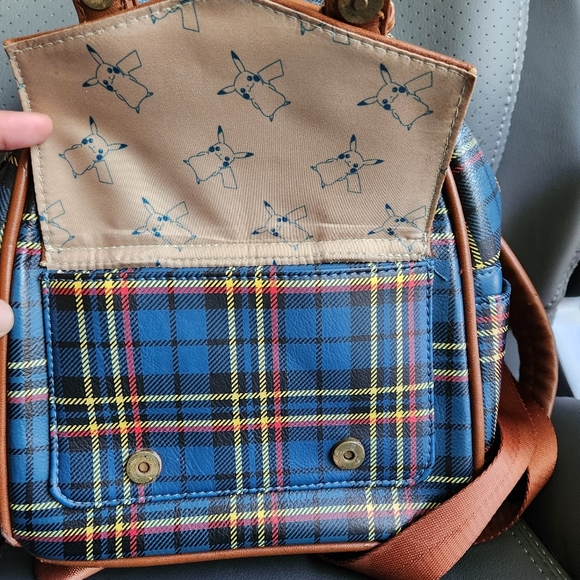 Loungefly Pokemon Plain Backpack - Picture 10 of 15